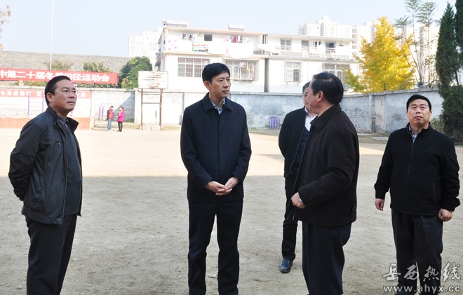 ���к����н�����չ����